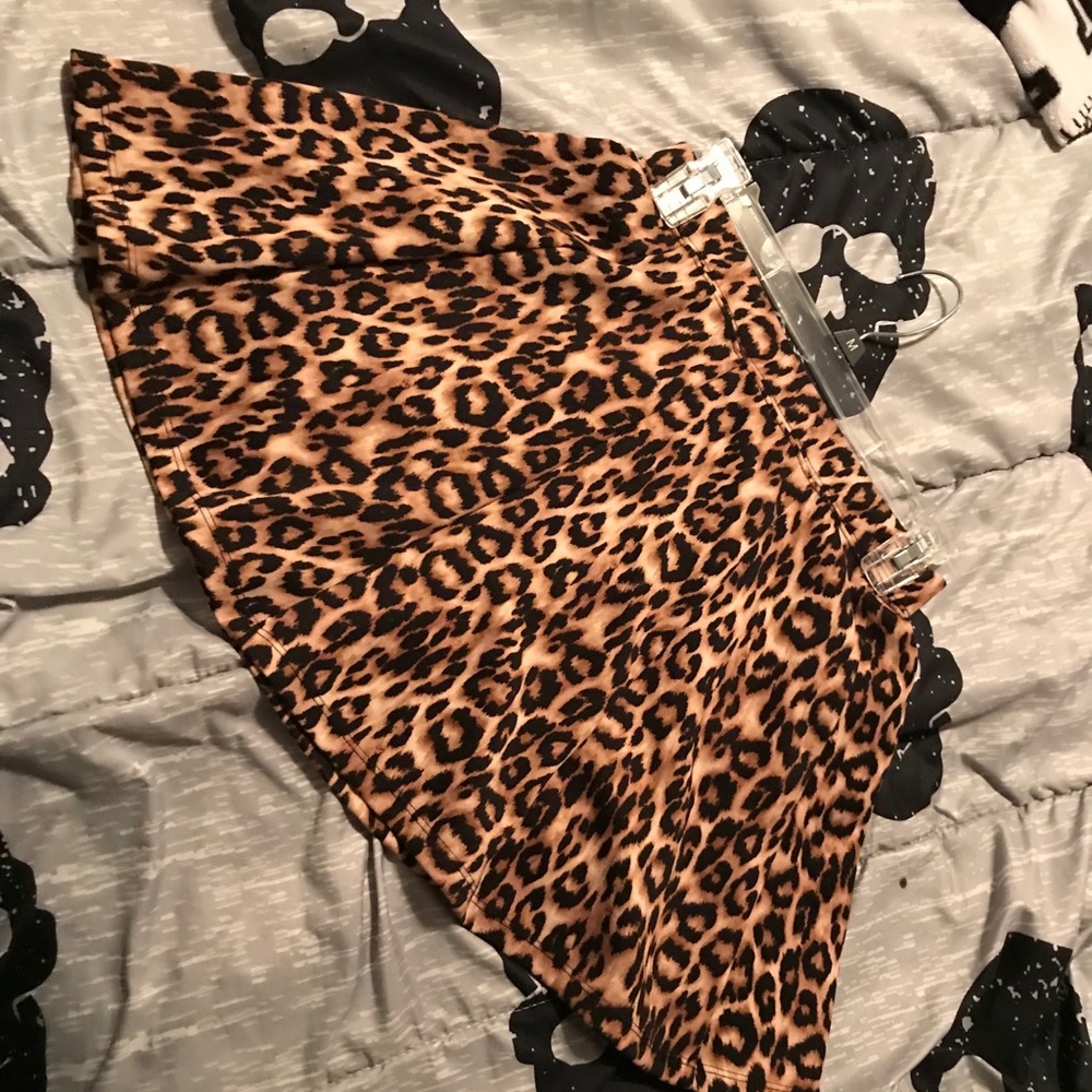 Leopard skirt